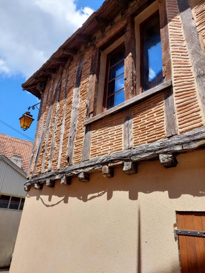 Moderne Historique Apartamento Bergerac Exterior foto